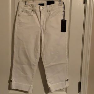 NWT NYDJ WHITE CROPPED JEANS